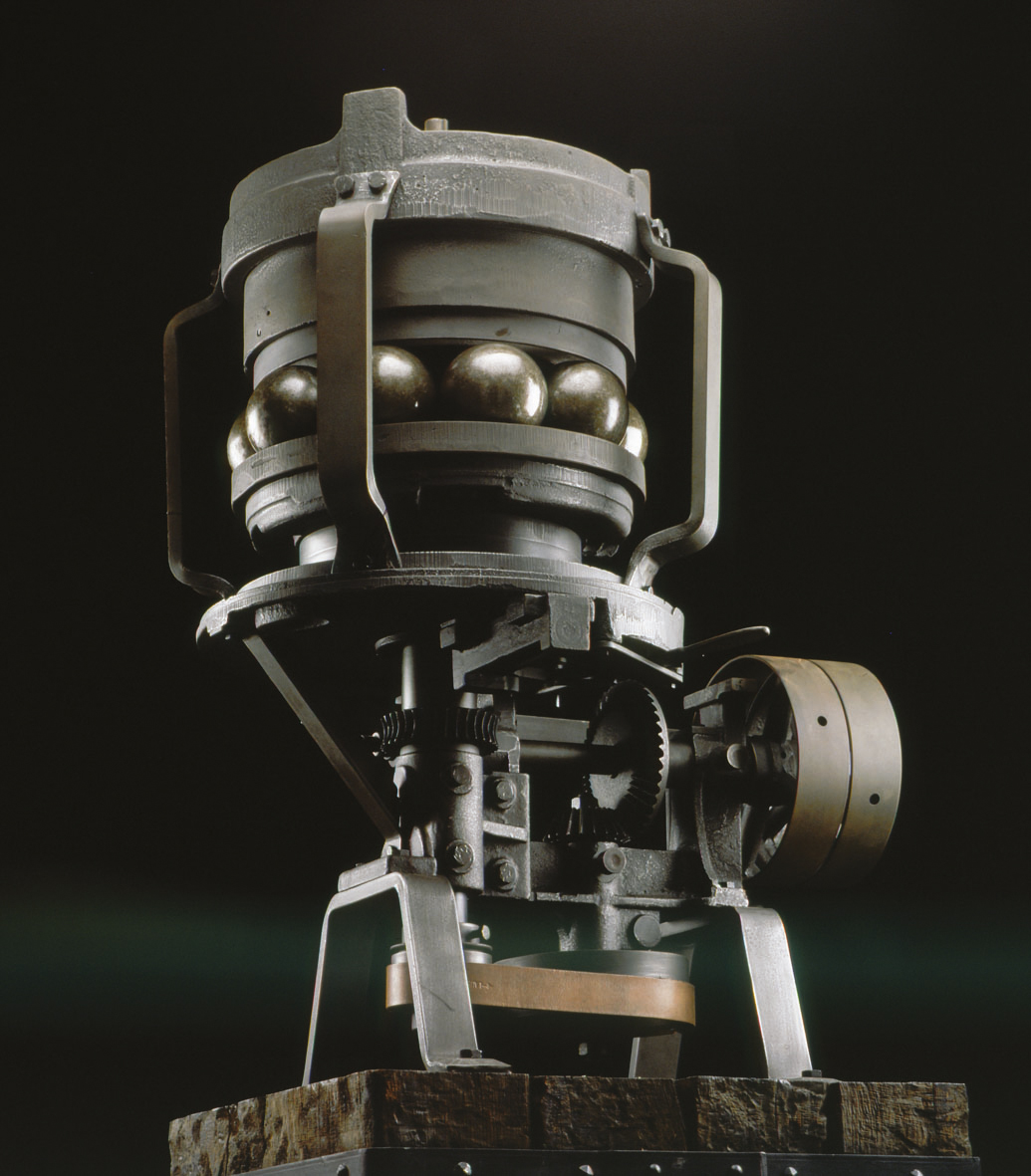 125年前的1980年7月17日，弗里德里希&middot;費舍爾發(fā)明的球磨機獲得了（德國）帝國專利局批準(zhǔn)的專利（專利號55783）